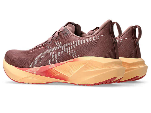 ASICS Novablast 5