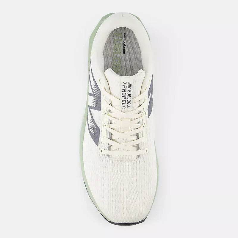 New balance FuelCell Propel v5